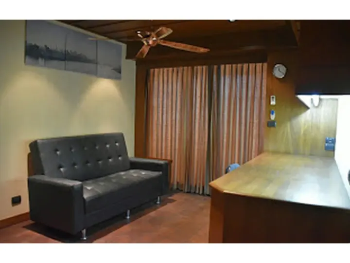 Property photos for Diamond Tower