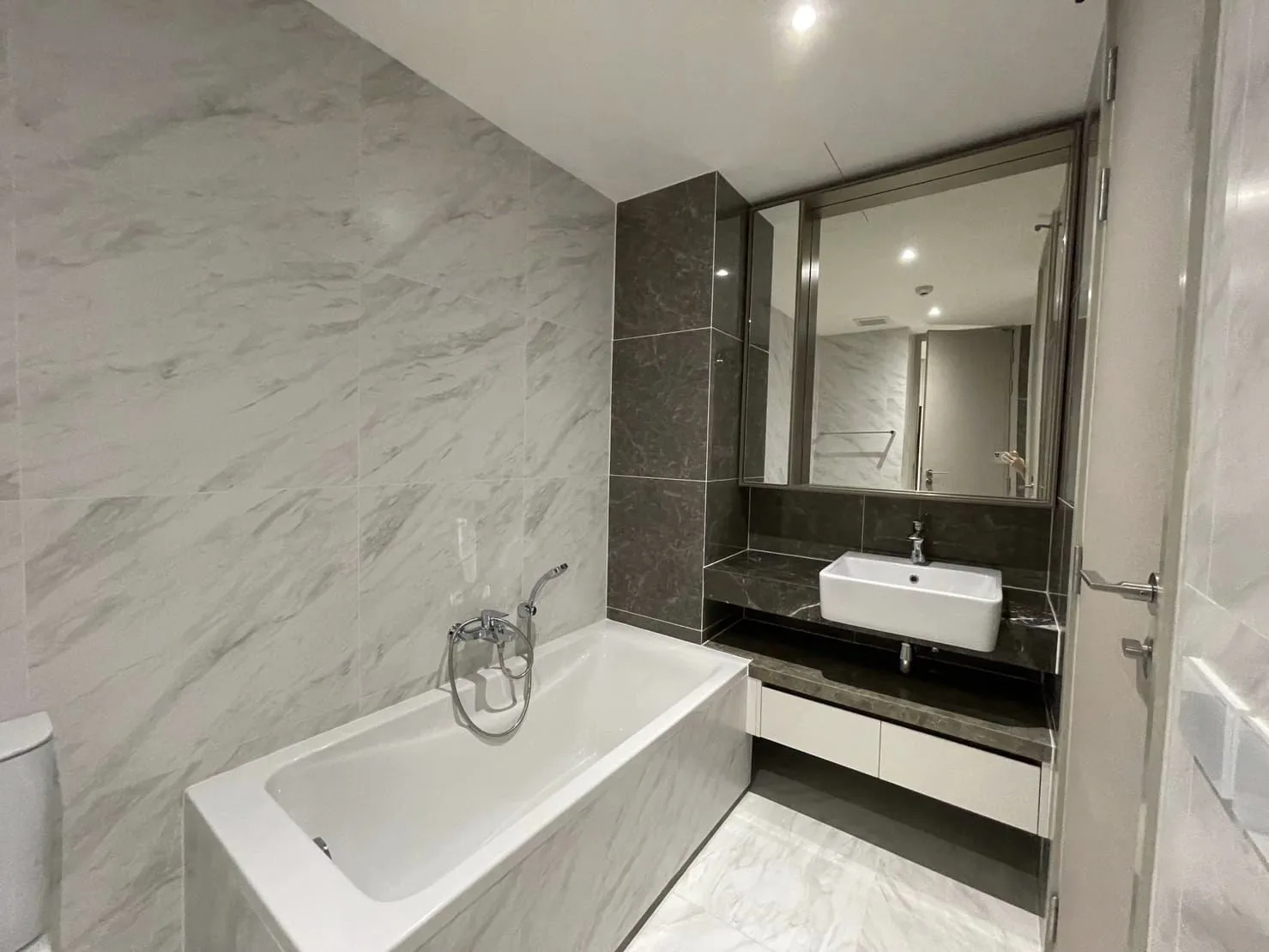 Property photos for Fynn Asoke