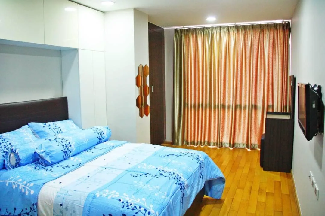 Property photos for The Tempo Phaholyothin