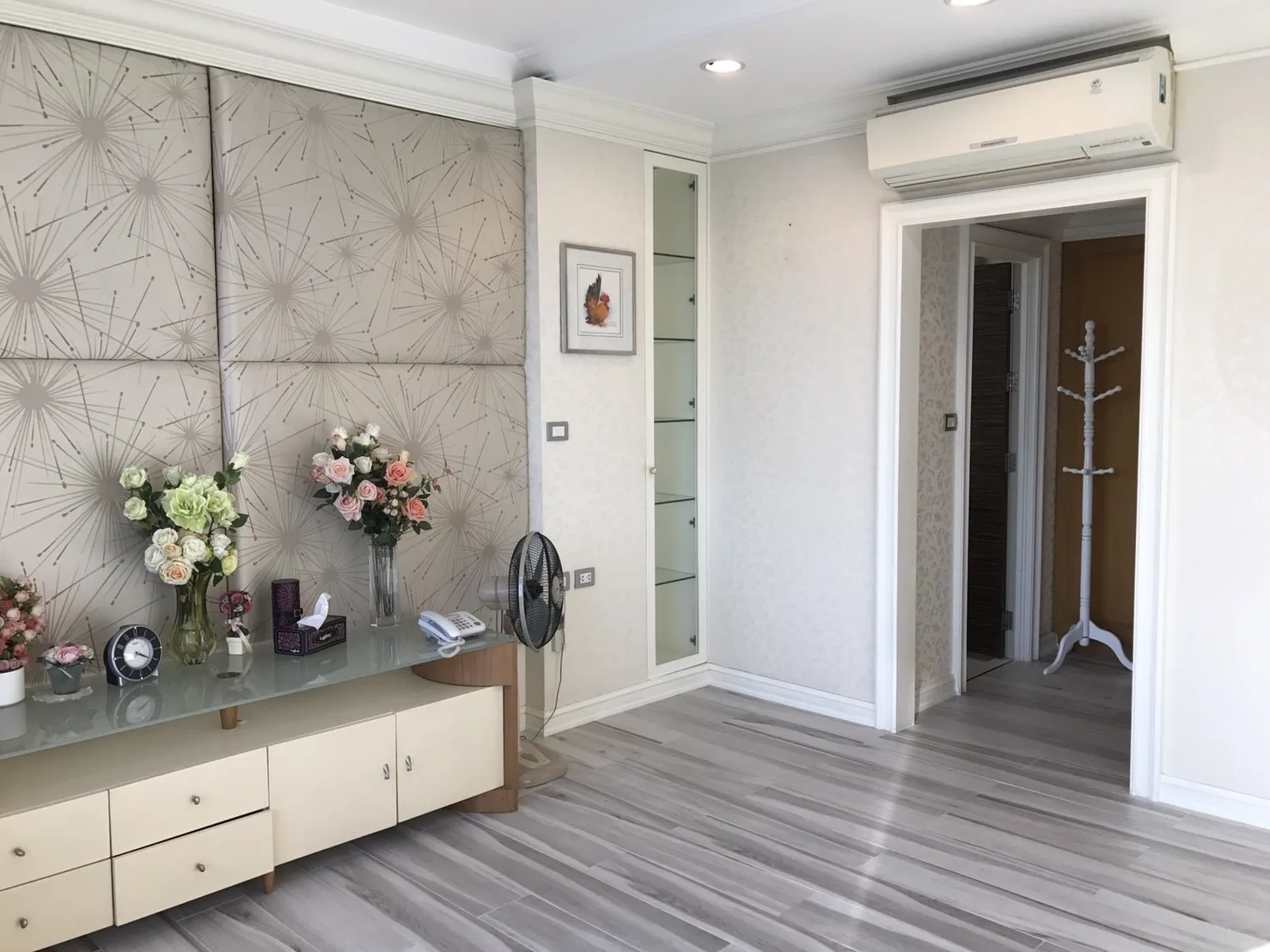 Property photos for Watermark Chaophraya