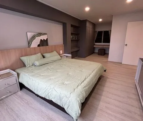 Property photos for Thonglor Tower