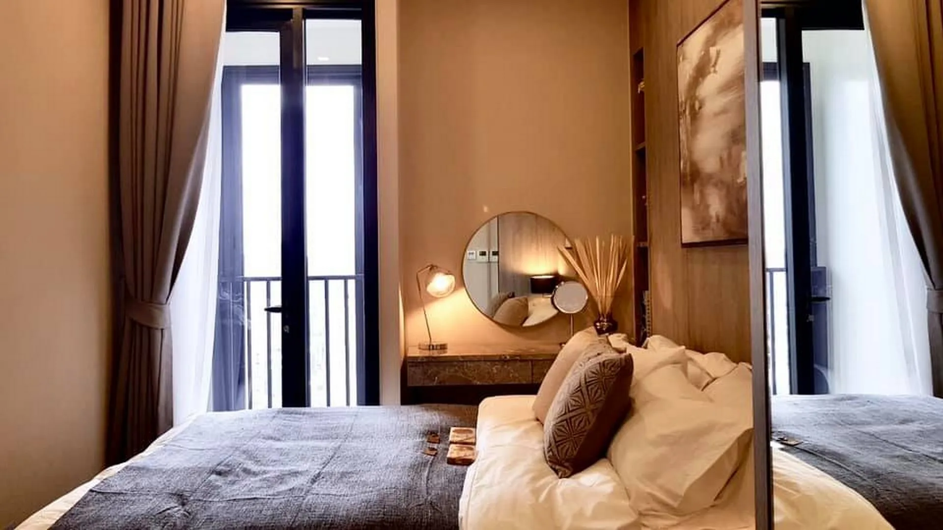 Property photos for Ashton Asoke