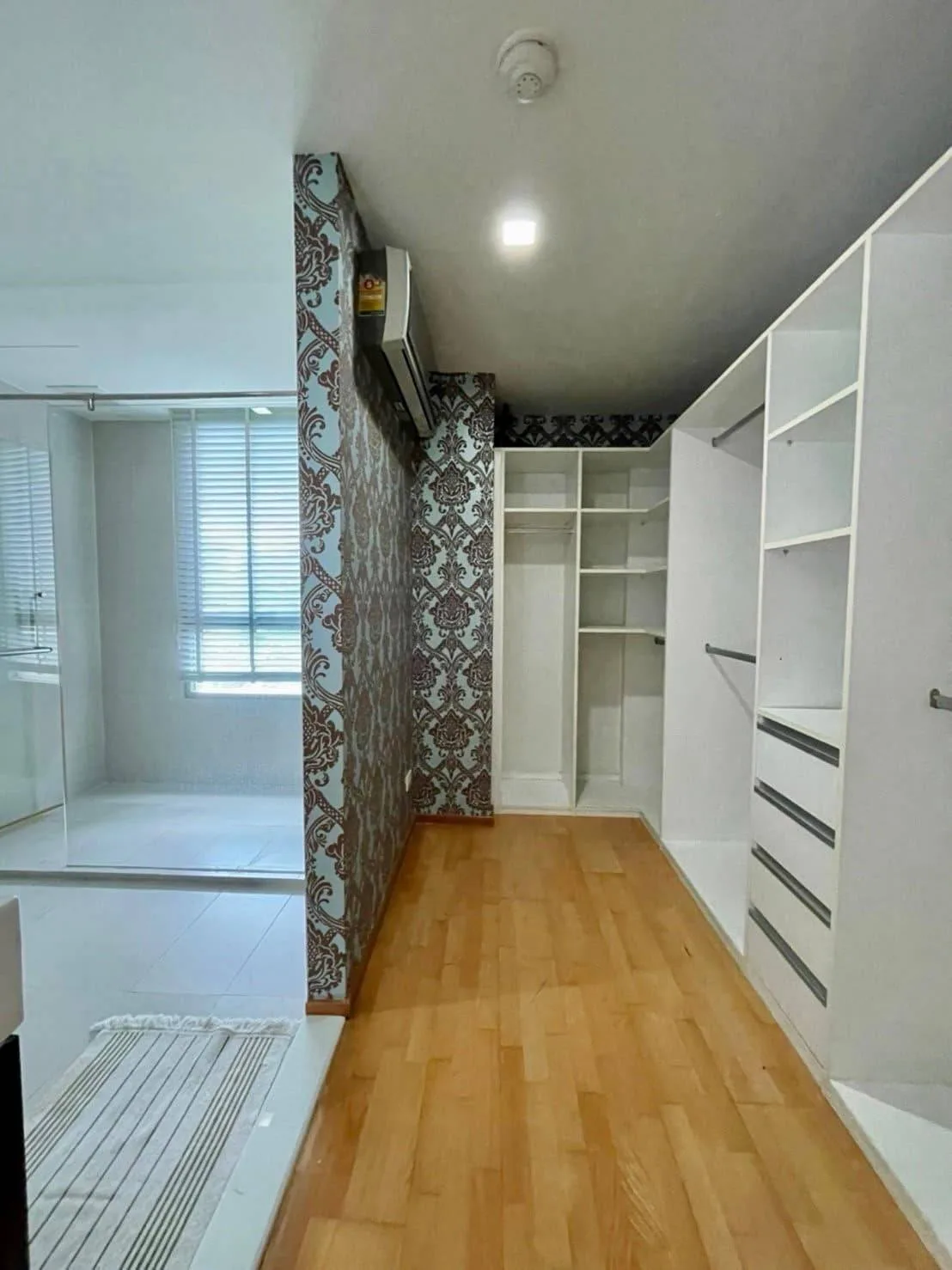 Property photos for Issara@42 Sukhumvit
