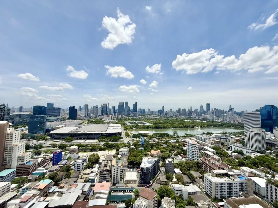 Property photos for Aguston Sukhumvit 22