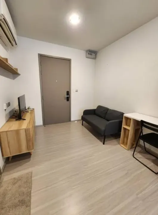 Property photos for Life Asoke Hype
