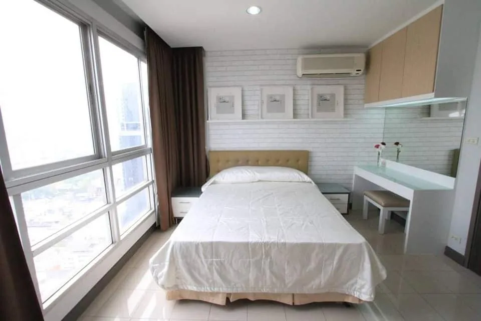 Property photos for Pathumwan Resort