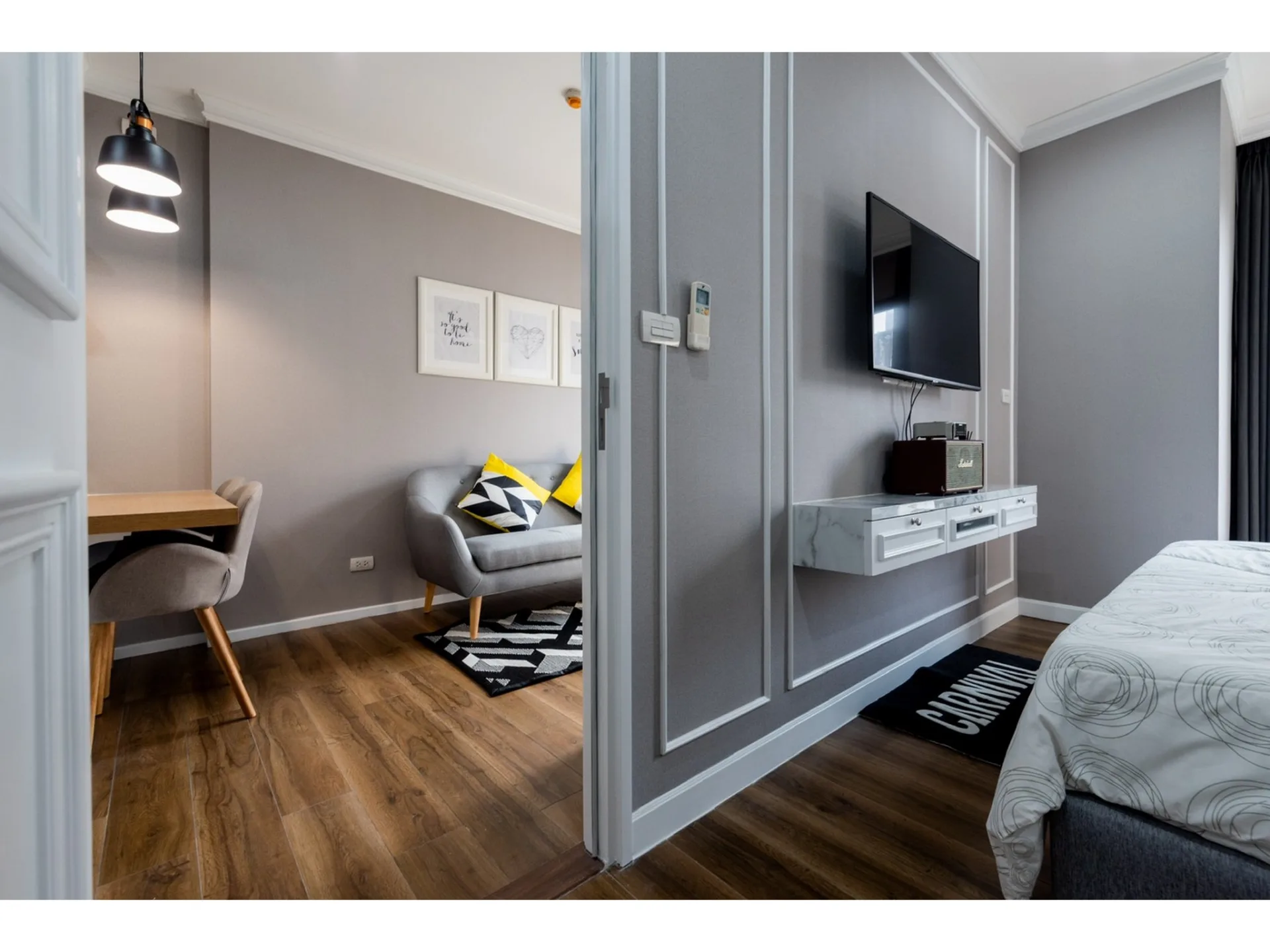 Property photos for Onyx Phaholyothin