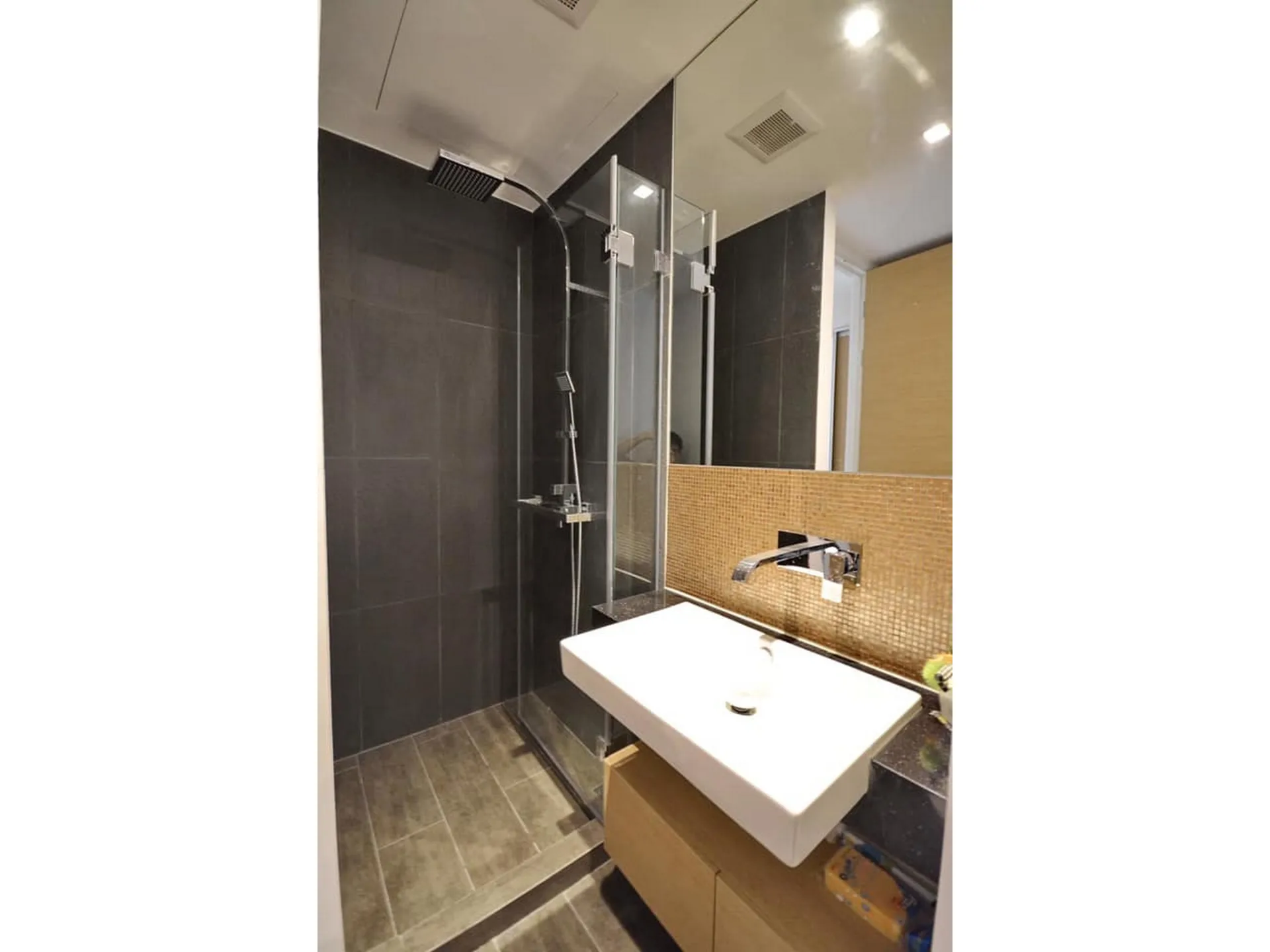 Property photos for The Lofts Ekkamai