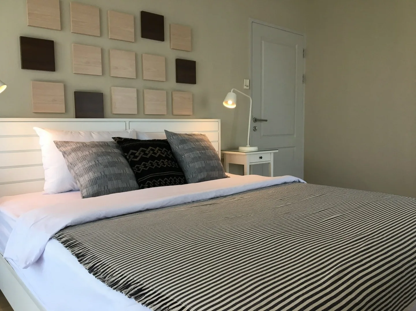 Property photos for Noble Refine