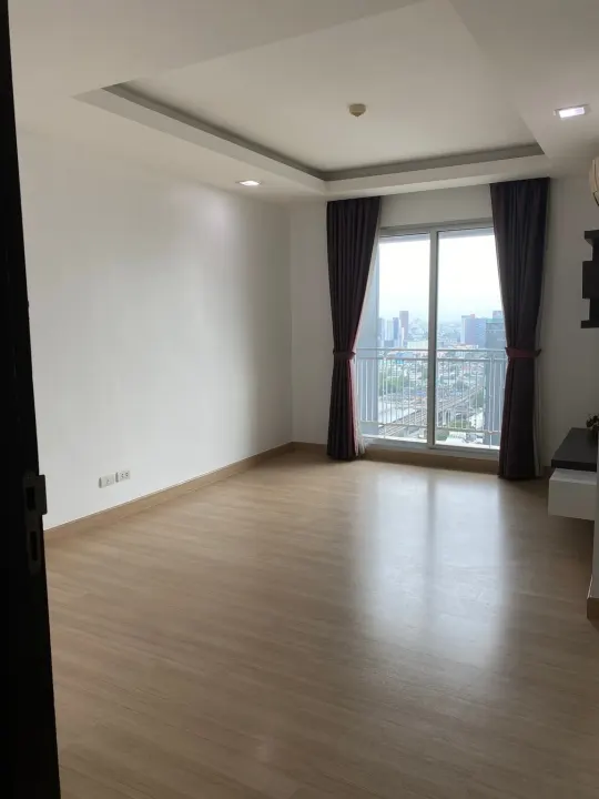 Property photos for Thru Thonglor