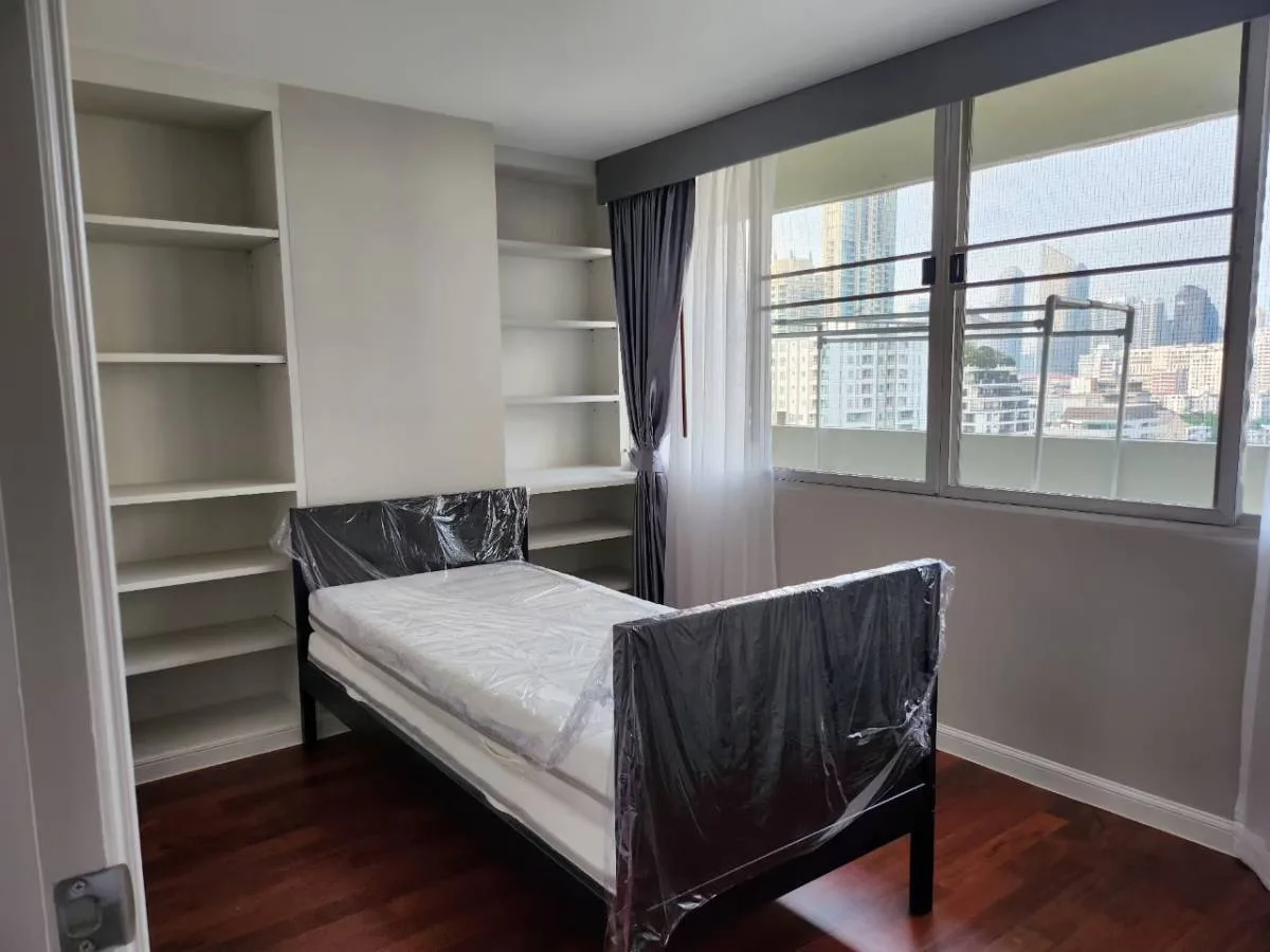 Property photos for D.S. Tower 1 Sukhumvit 33