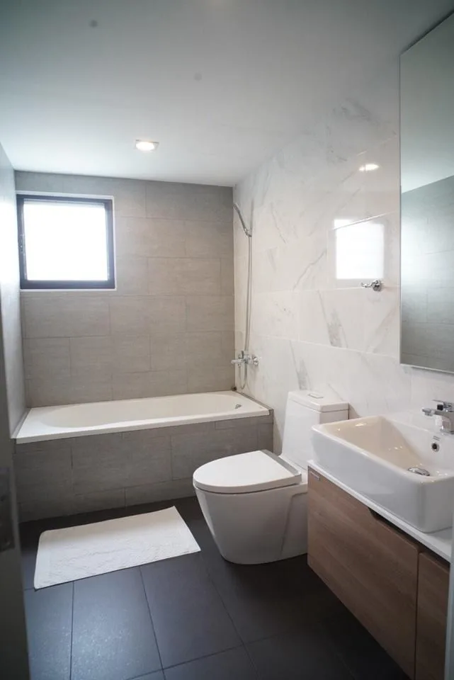 Property photos for Lily House
