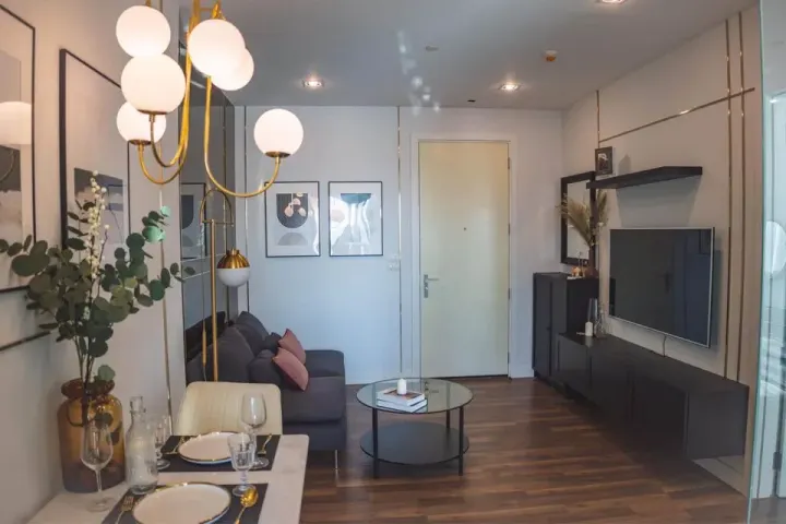 Property photos for The Room Sukhumvit 62