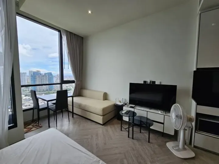 Property photos for Chapter Charoennakhorn-riverside