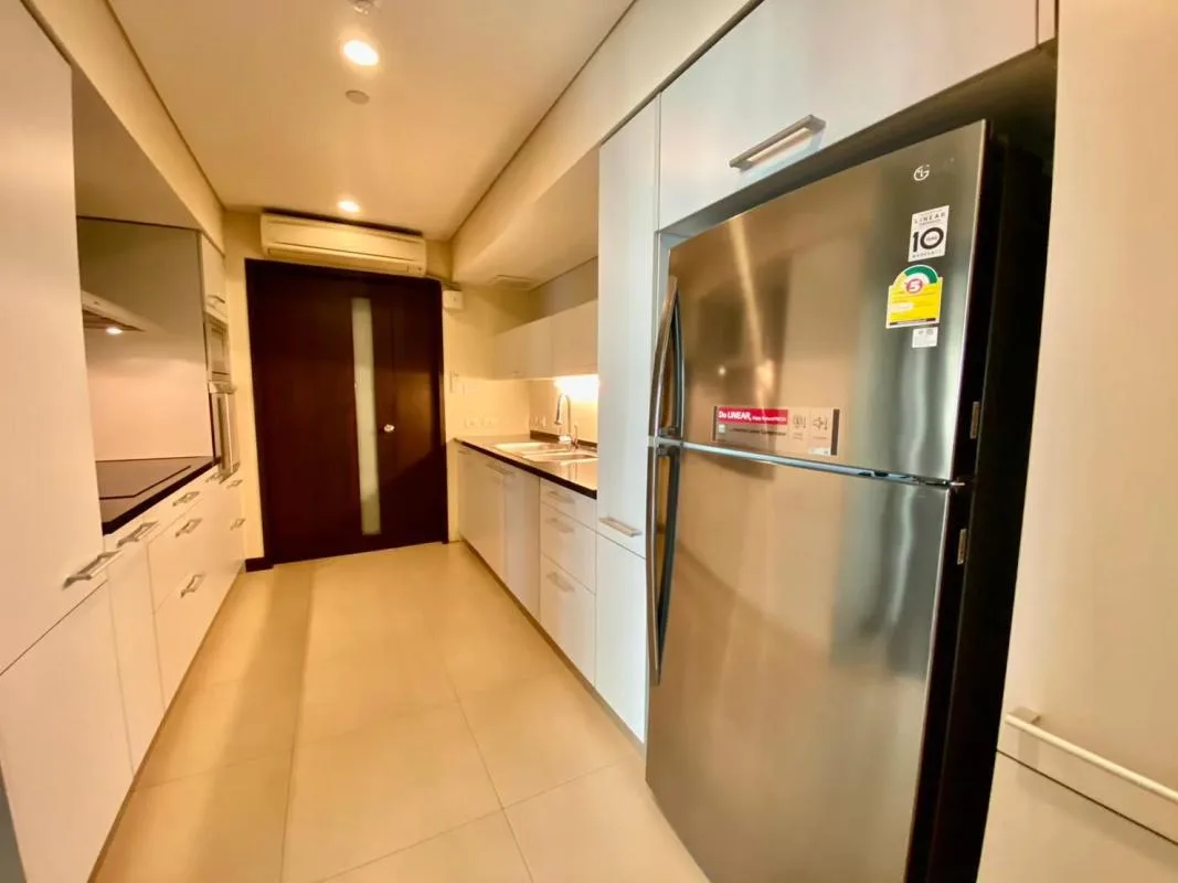 Property photos for The Park Chidlom