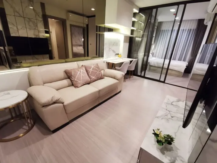 Property photos for LIFE Asoke - Rama 9