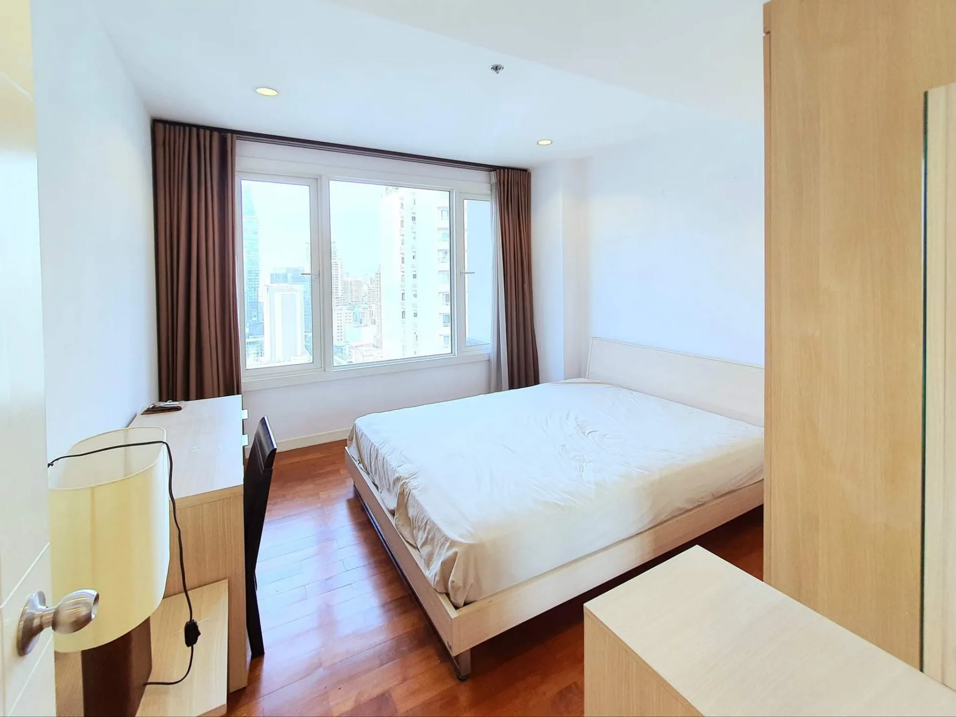 Property photos for Baan Siri 24