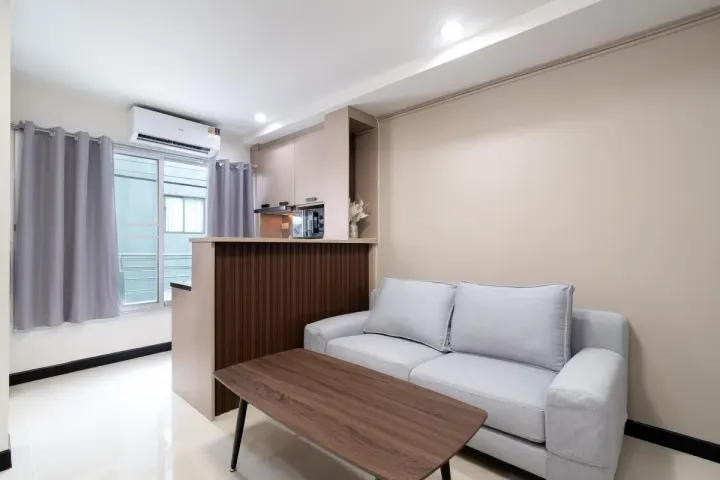 Property photos for Charming Resident Sukhumvit 22