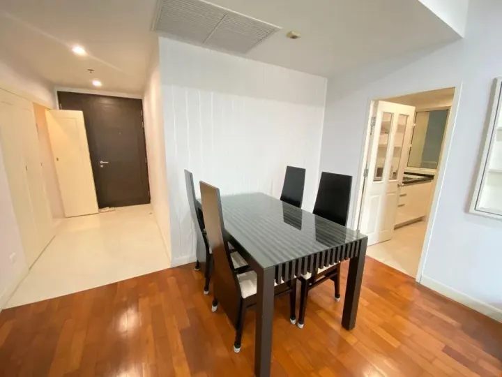 Property photos for Siri Residence