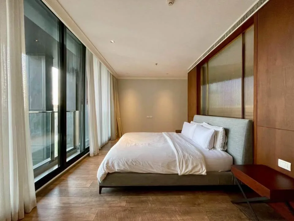 Property photos for Noble Ploenchit
