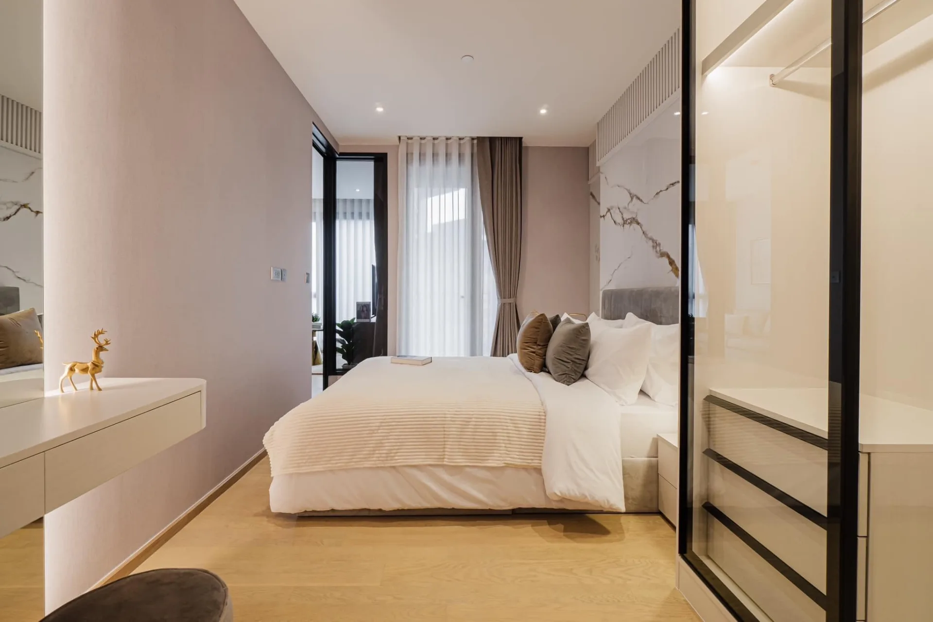 Property photos for ASHTON Asoke - Rama 9