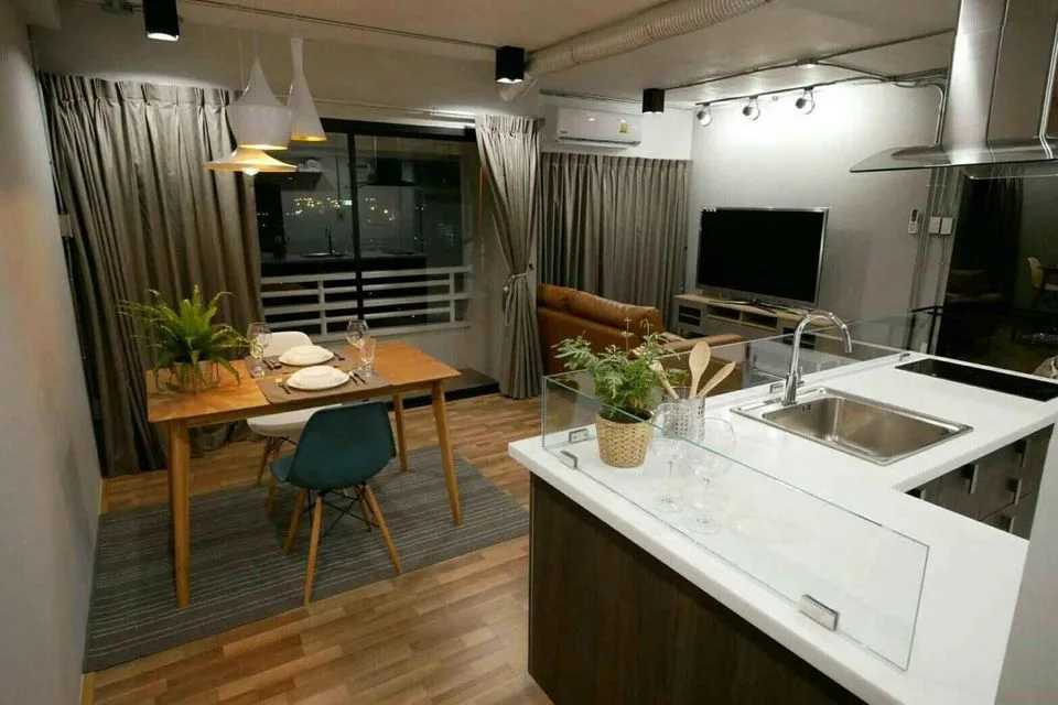 Property photos for Thonglor Tower