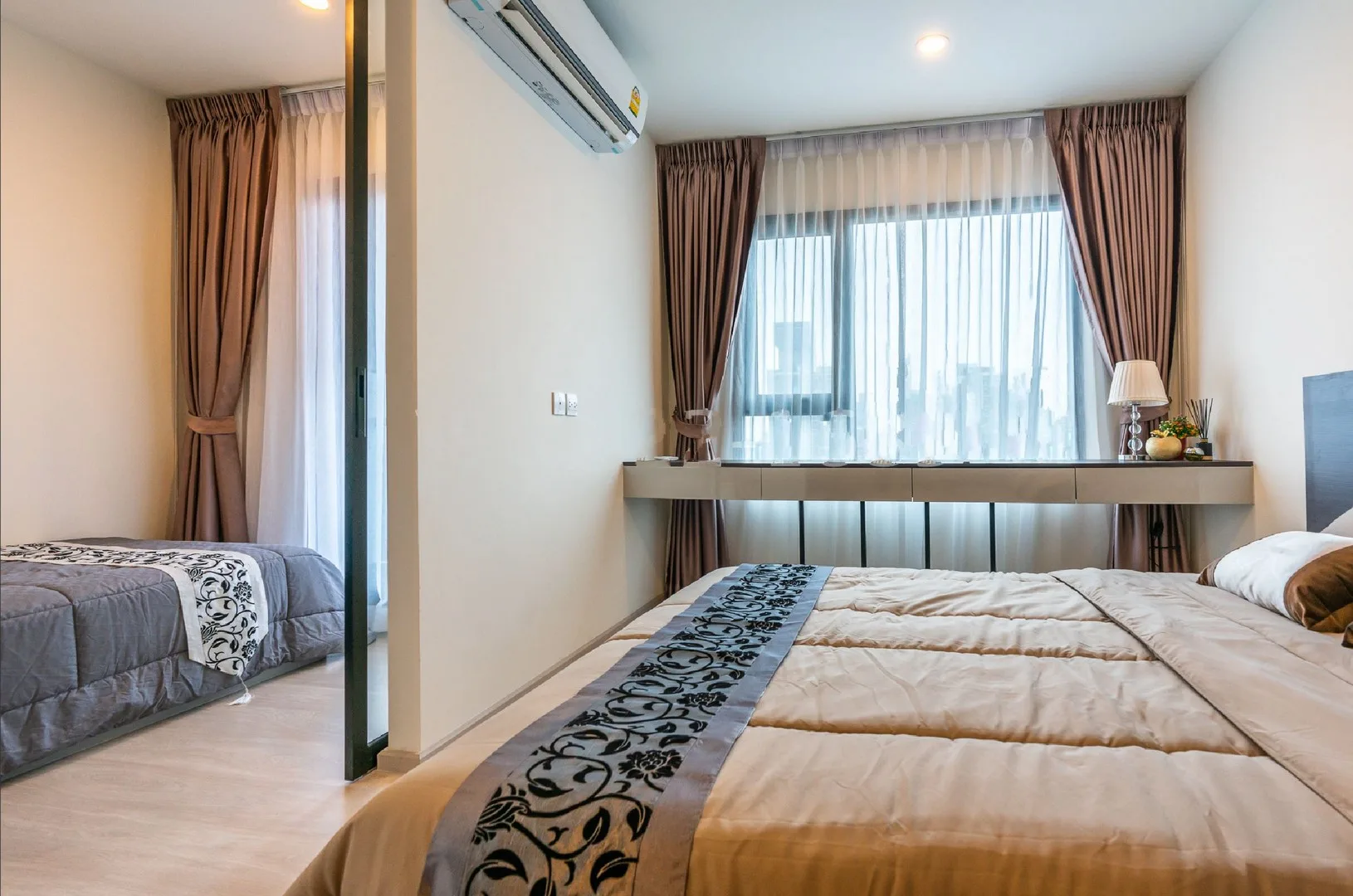 Property photos for Life Asoke
