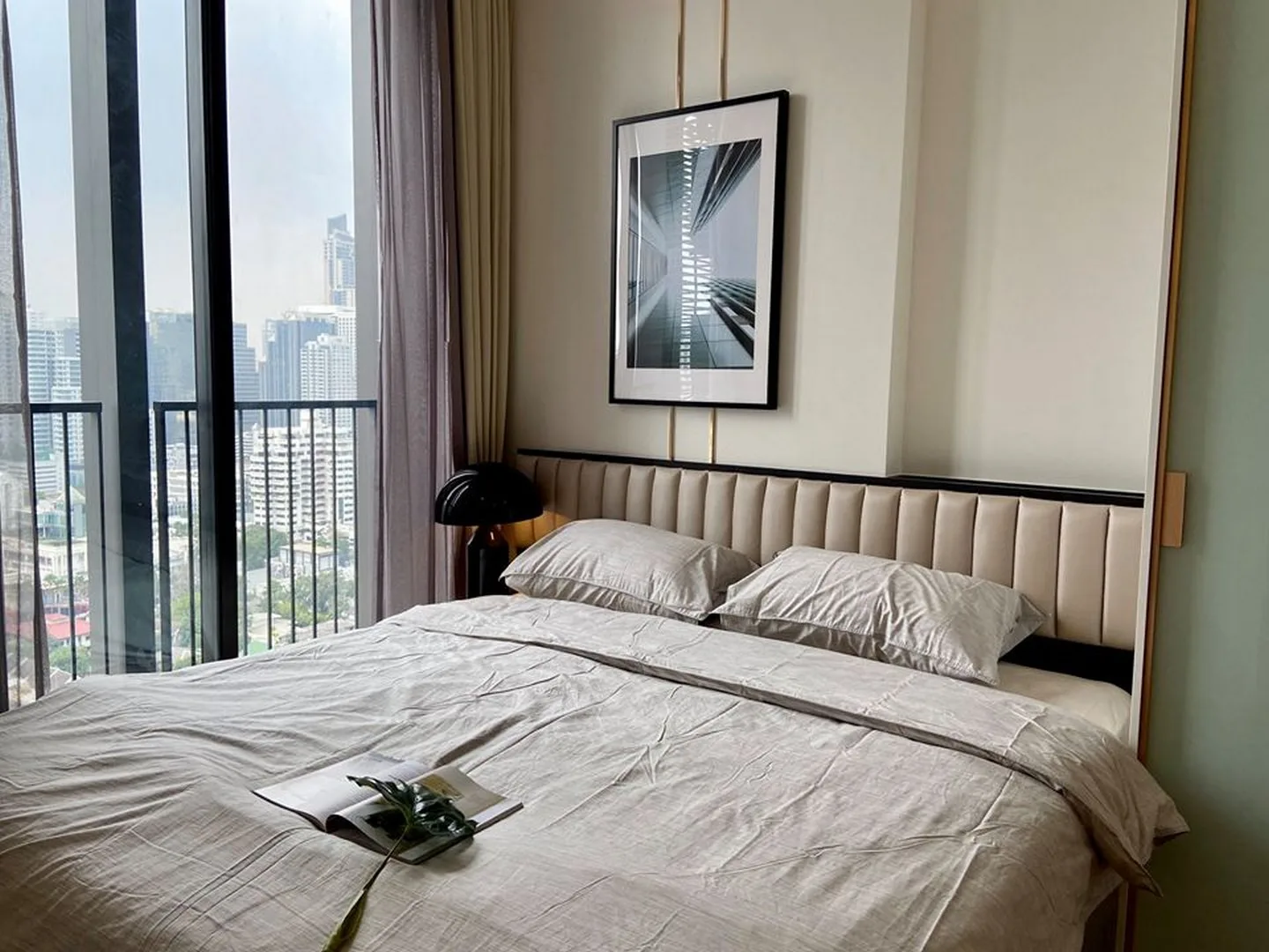 Property photos for Noble BE 33