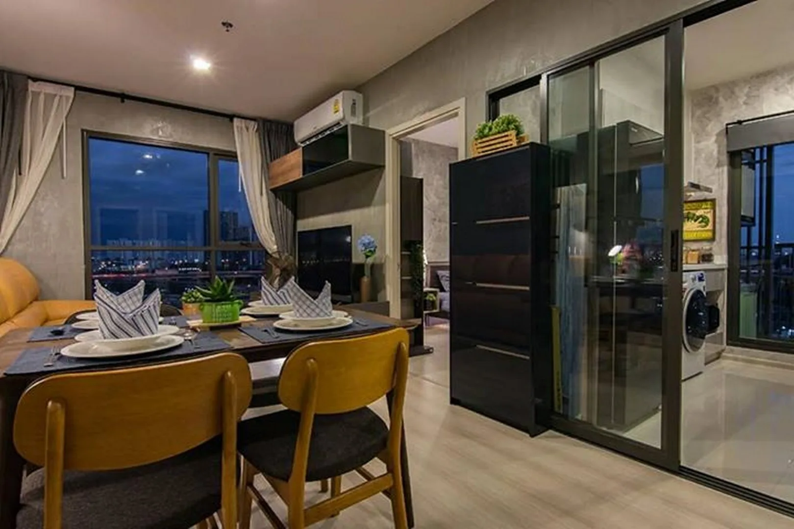 Property photos for Life Sukhumvit 48