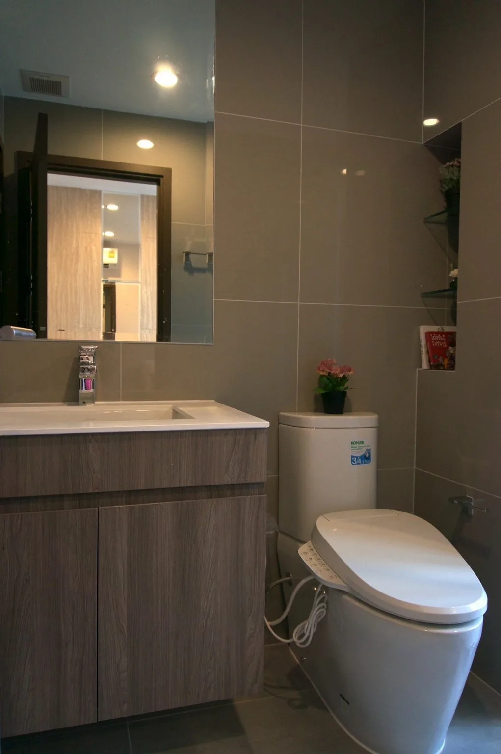 Property photos for Ideo Mobi Asoke