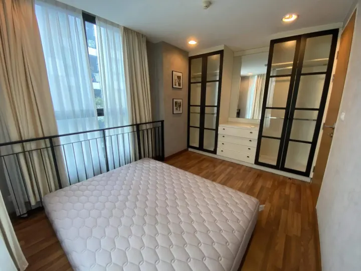 Property photos for Zenith Place Sukhumvit 42