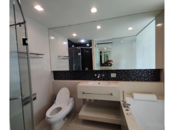 Property photos for The Address Sathorn