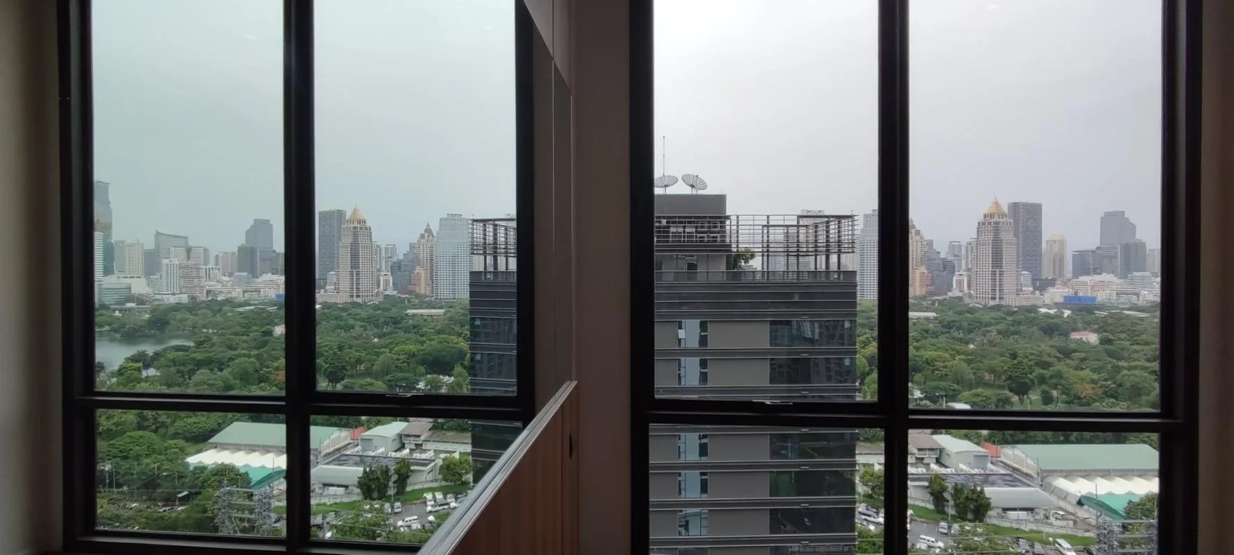 Property photos for Muniq Langsuan