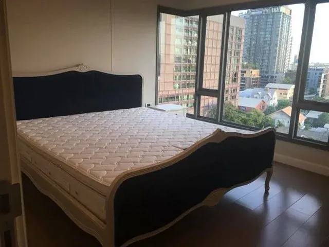 Property photos for The Crest Sukhumvit 34