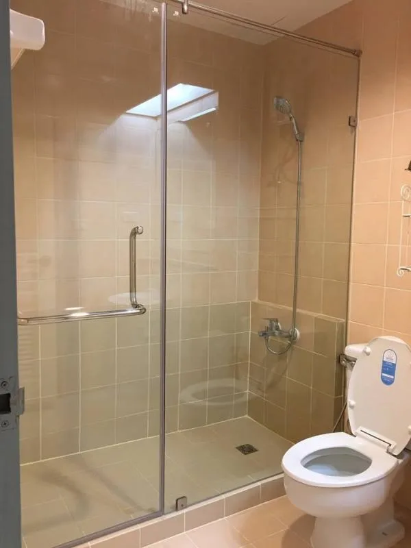 Property photos for The Waterford Diamond