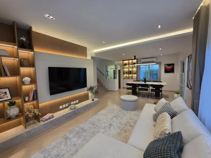 Property photos for Villaggio Srinakarin-bangna