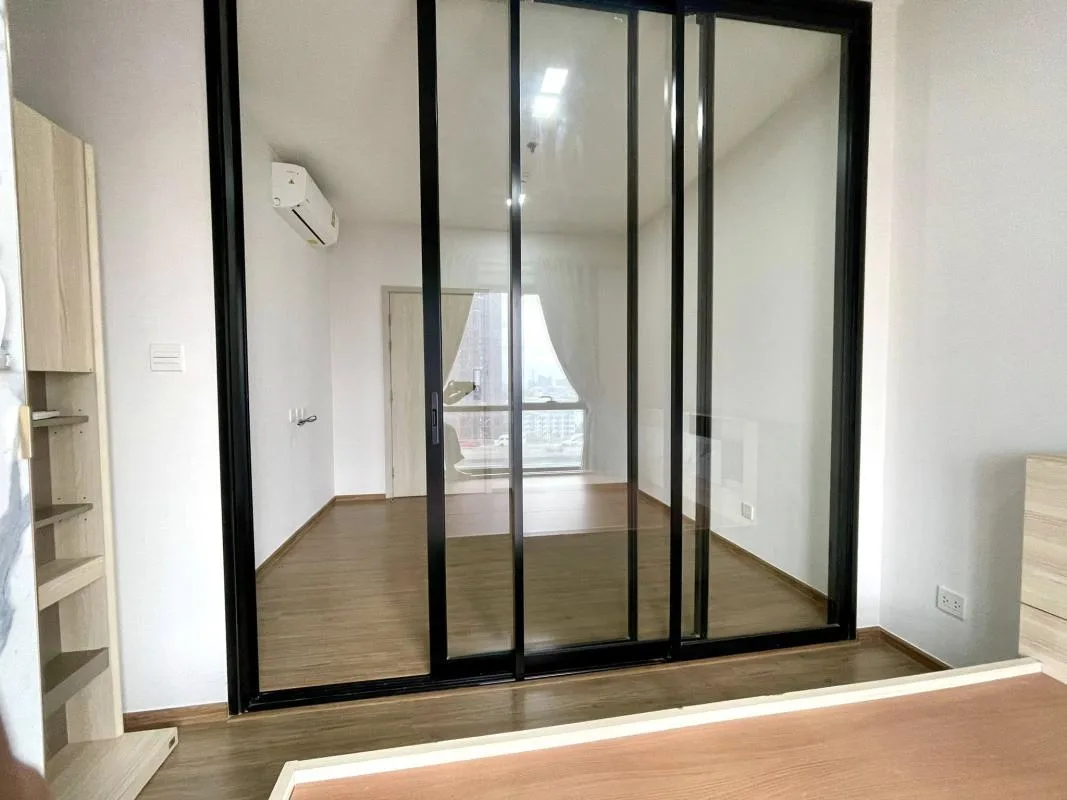 Property photos for Metris Rama 9-ramkhamhaeng