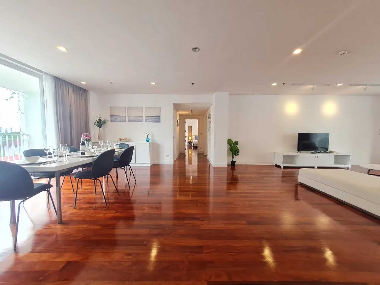 Property photos for Ekamai Gardens (shama Ekamai)