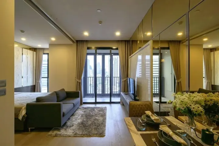 Property photos for Ashton Asoke