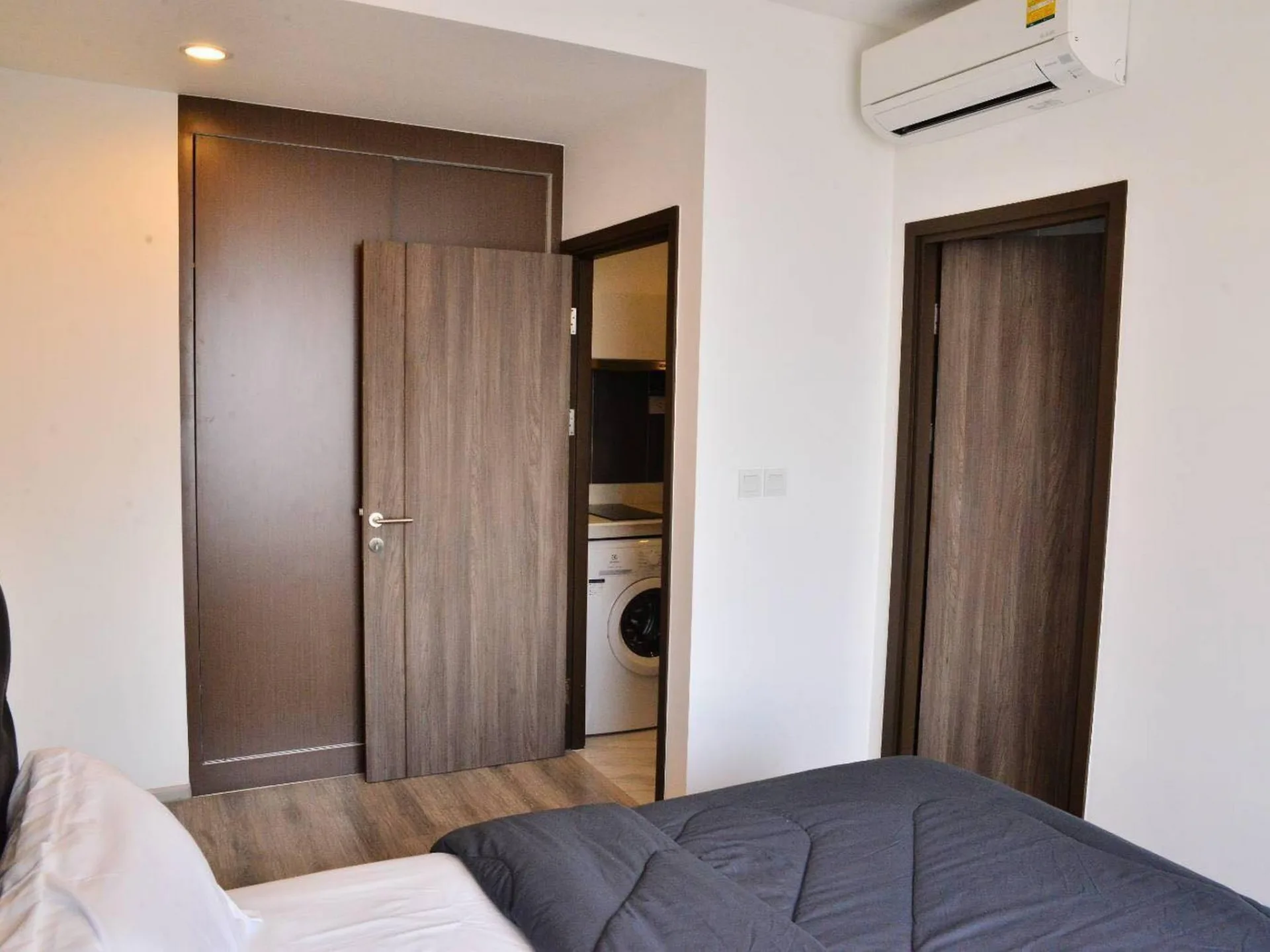 Property photos for Ideo Mobi Asoke