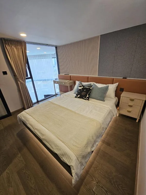 Property photos for Park Origin Chula-samyan