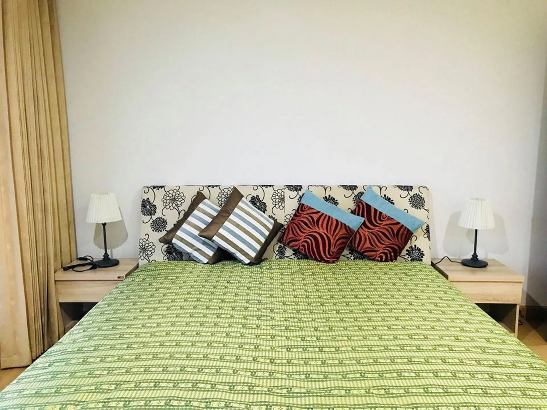 Property photos for Supalai Place