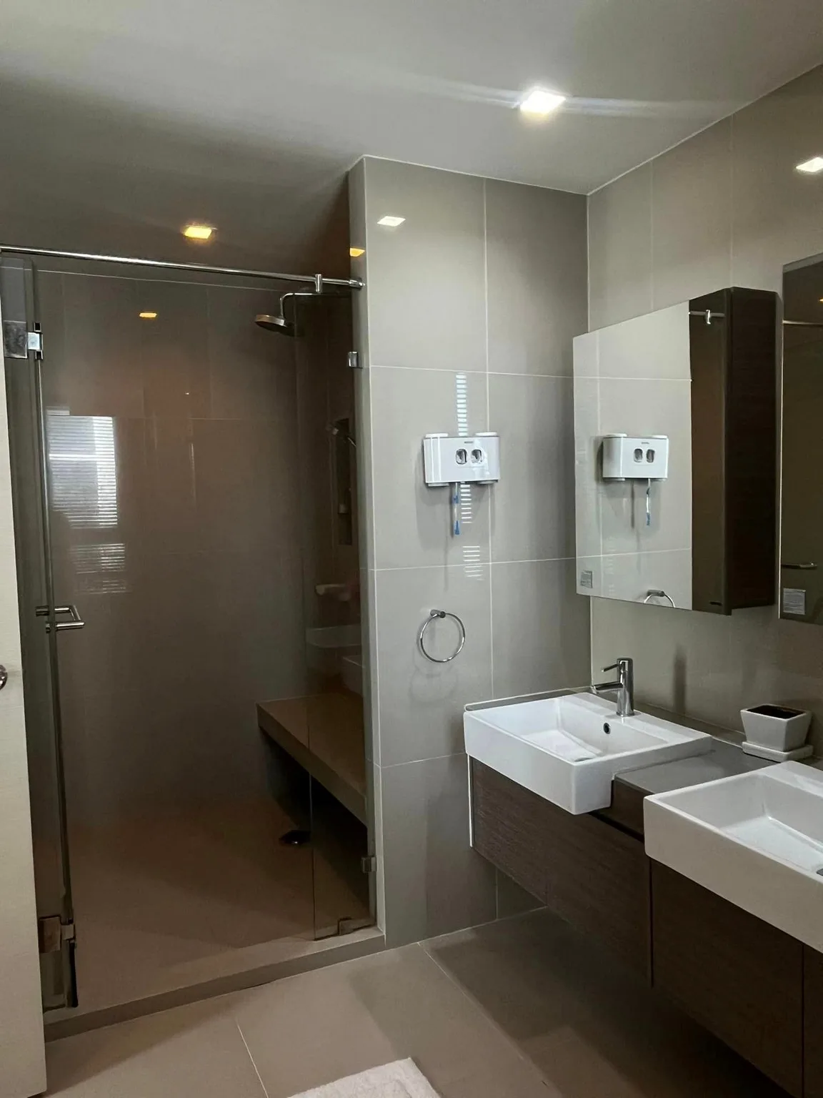 Property photos for Quinn Condo Ratchada