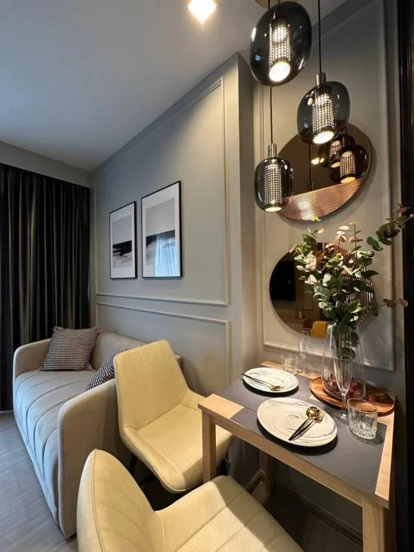 Property photos for Life Asoke Hype