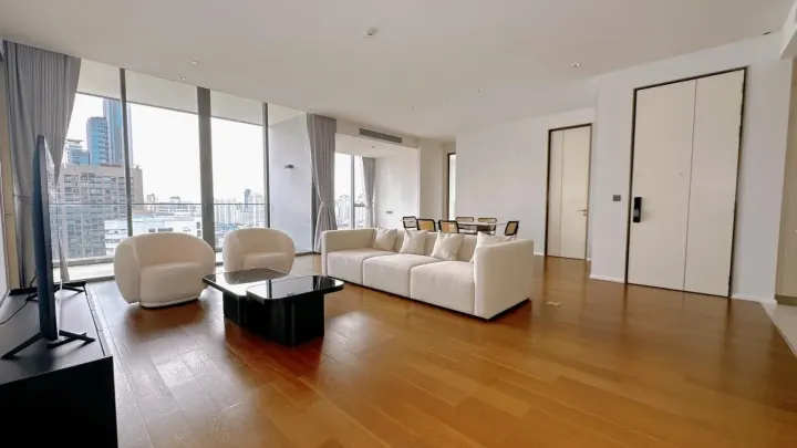 Property photos for Kraam Sukhumvit 26