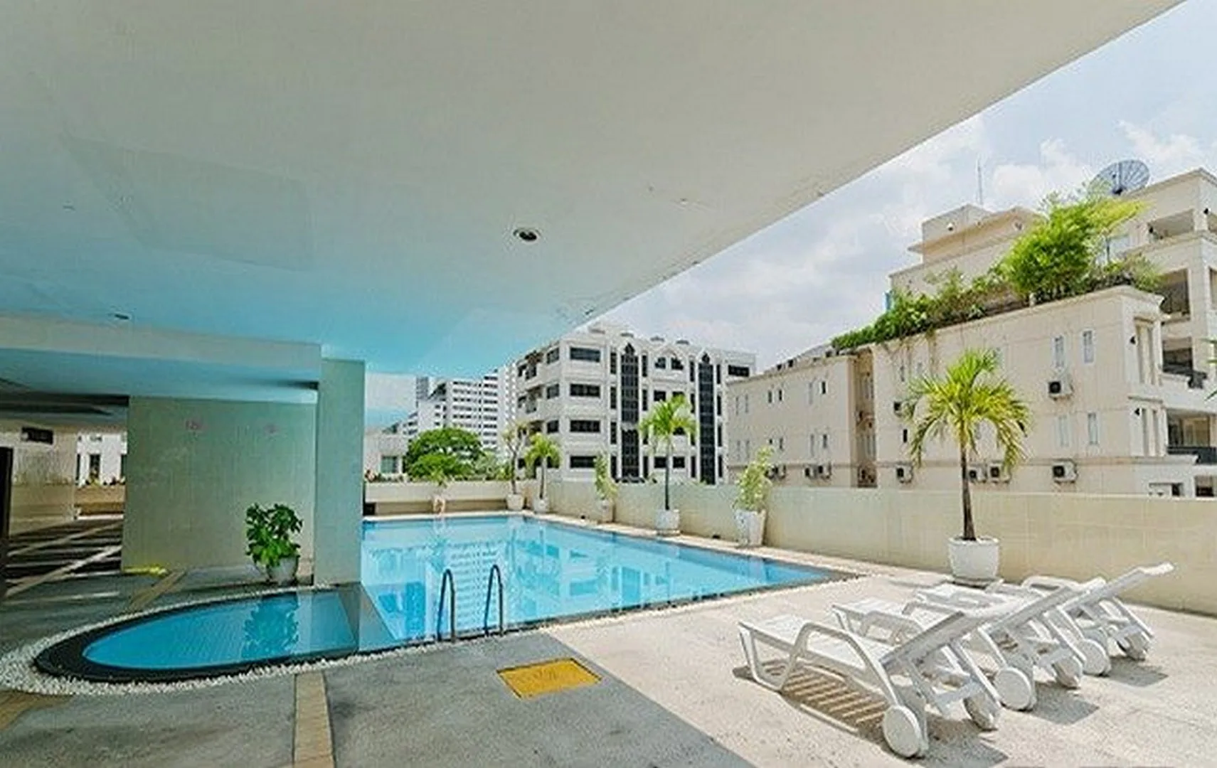 Property photos for Baan Prompong
