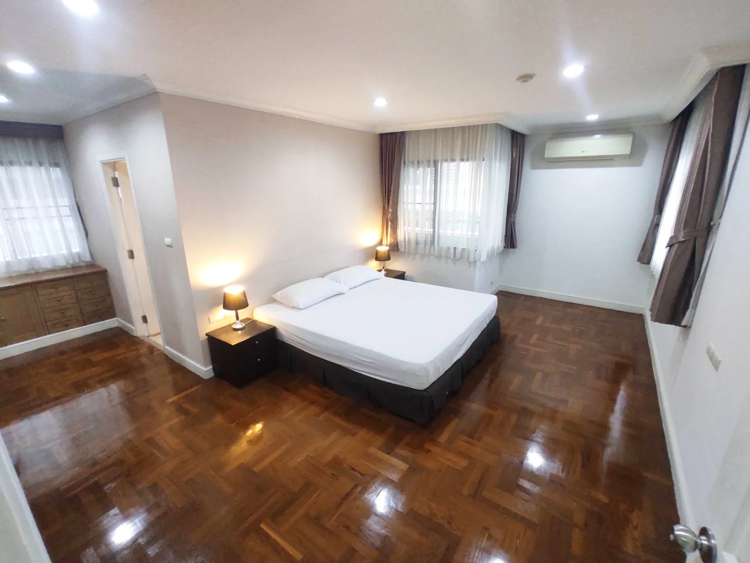 Property photos for Baan Sawasdee