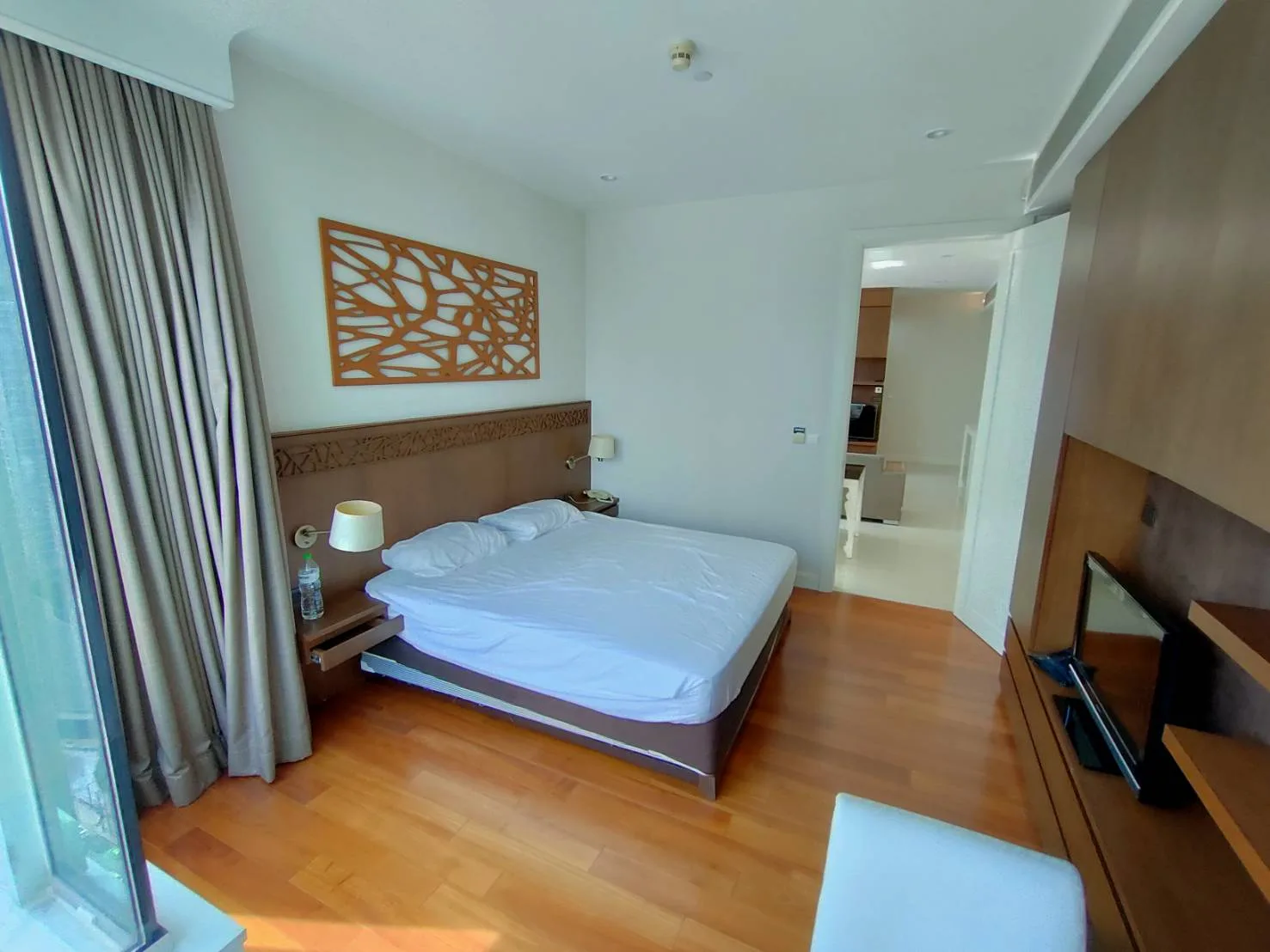 Property photos for Q Langsuan