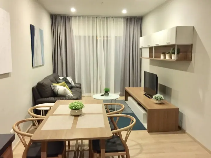 Property photos for Noble Refine
