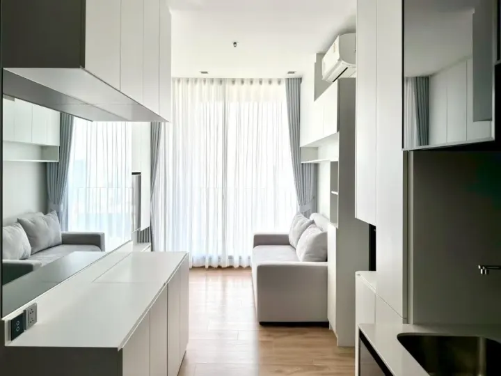 Property photos for Noble Around Ari